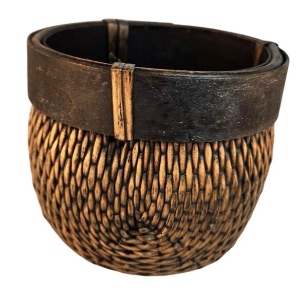 Vintage Hand-Woven Wicker & Wood Small Round Basket Decor Storage Organizer - Picture 2 of 10